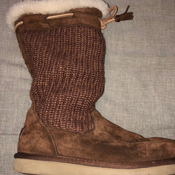 Ugg Boot - Picture 3 of 5